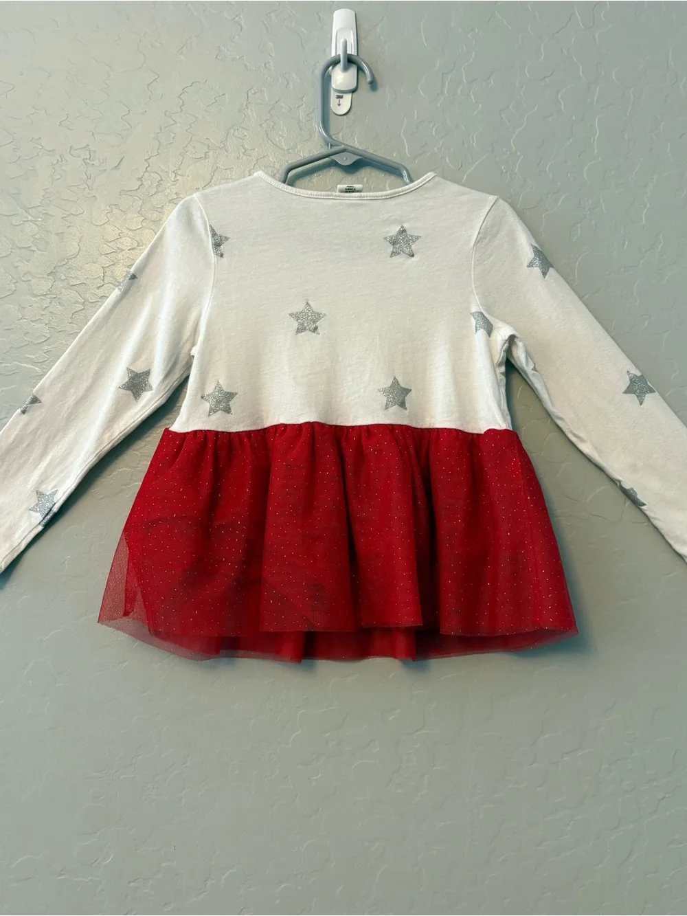 Baby gap white silver and red star print peplum top with tulle size 5